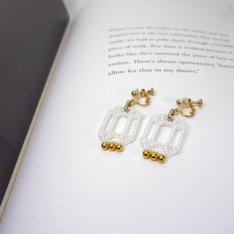 PEARL JEWELRY FLAME WITH GOLD BULLION  EARRING