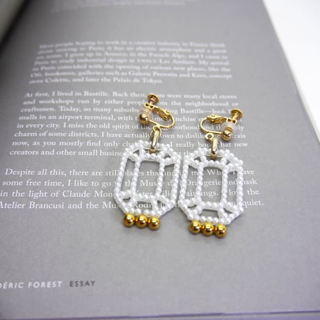 PEARL JEWELRY FLAME WITH GOLD BULLION  EARRING