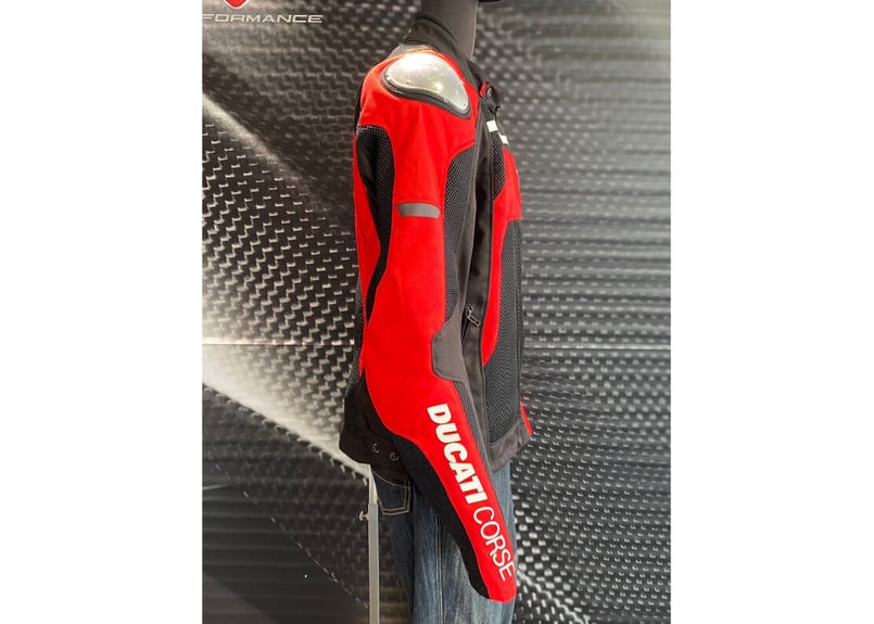 Ducati Corse メッシュジャケット Ducati Corse C6 (レザージャケット メッシュ) | ドゥカティ千葉