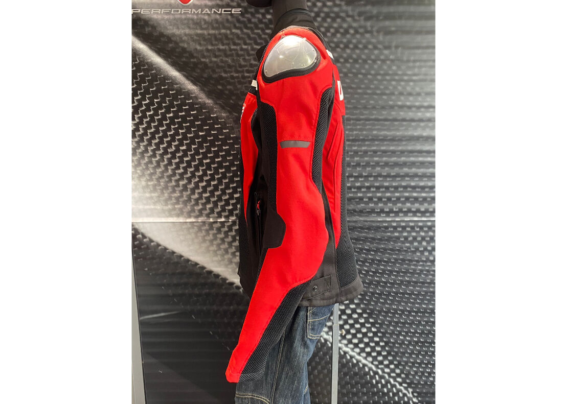 DUCATI CORSE PERFORMANCE ジャケット Lサイズ レザージャケット-Ducati Corse C6
