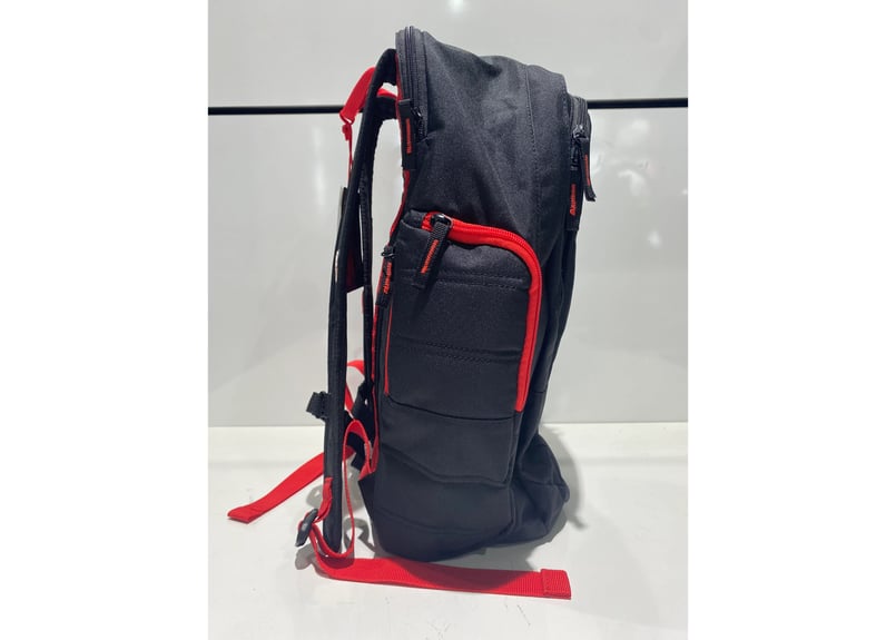 Redline B2 - マルチリュックサック 981040453 | Ducati Hiro