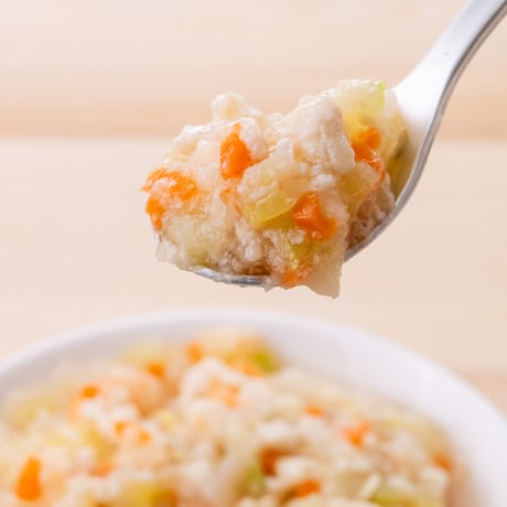 コミフデリ鶏肉と北海道産じゃがいもの和風煮（100g）