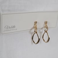 【pierces】ゴールド × ドロップ