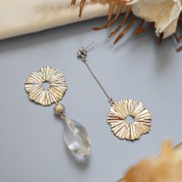 【earrings / pierces】シルバー/ゴールド × クリア - アシンメトリー