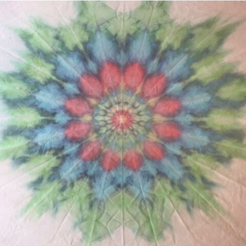 大判布》曼荼羅染タペストリー~Leaf~ | HIMALAI TRiP MARKET