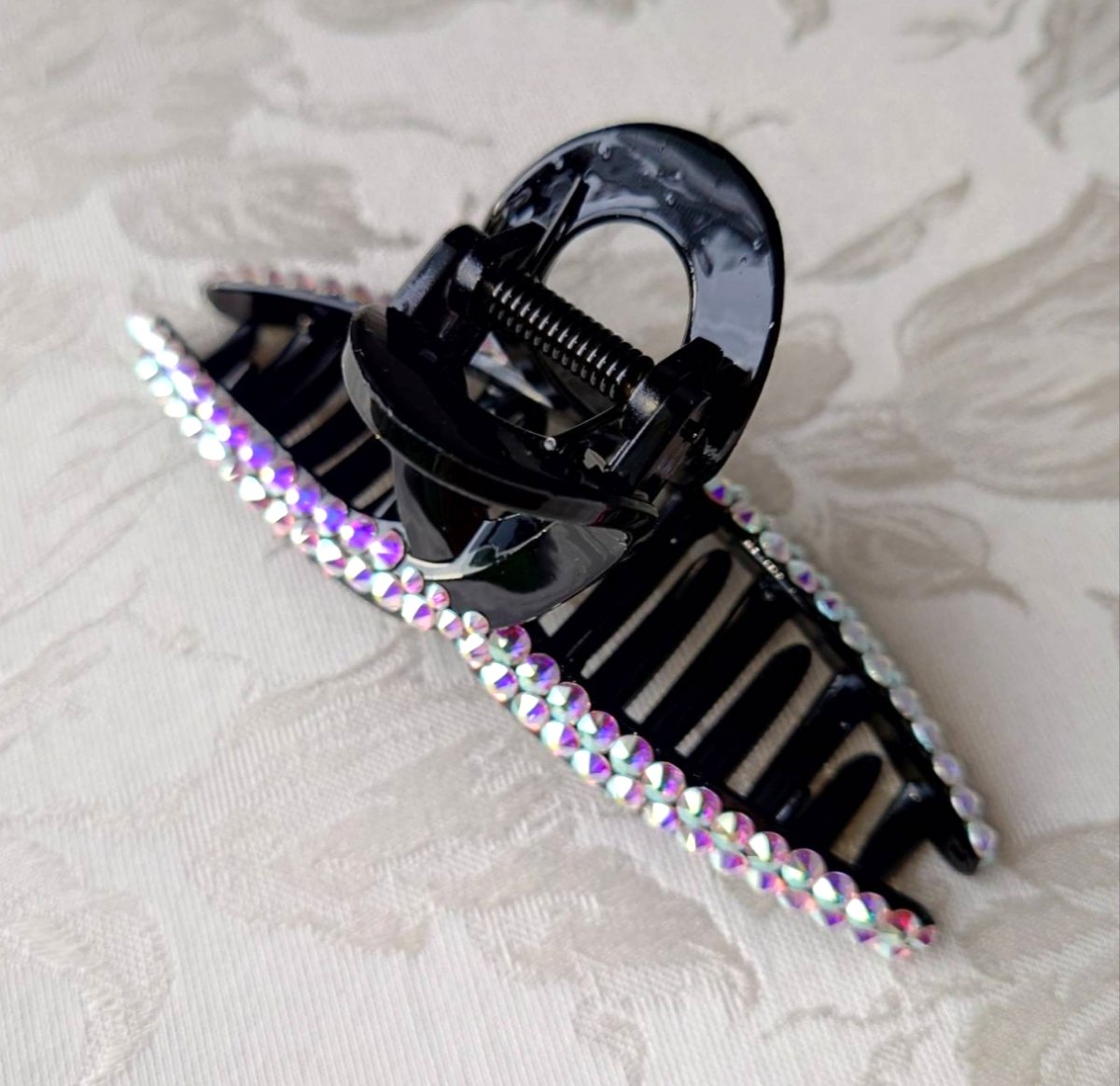 【極美品】SWAROVSKIバンスクリップ　キラキラ綺麗！ バンスクリップ キラキラ（SWAROVSKI）のおすすめ人気商品一覧