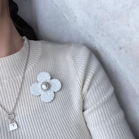 essence Bloom color:shell