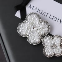 Fleur Chérie『フルールシェリー』　Perl brooch