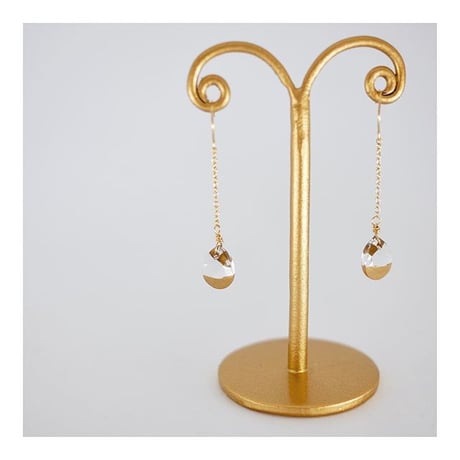 Swarovski  *pierce (brass painted)