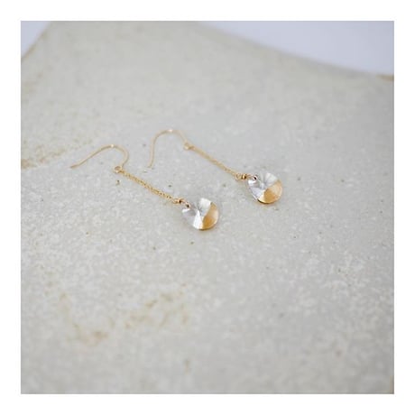 Swarovski  *pierce (brass painted)