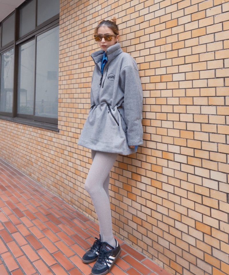 ワンピース HOLIDAY CLASSIC FLEECE ANORAK DRESS HOLIDAY. / CLASSIC FLEECE ANORAK DRESS | JURK