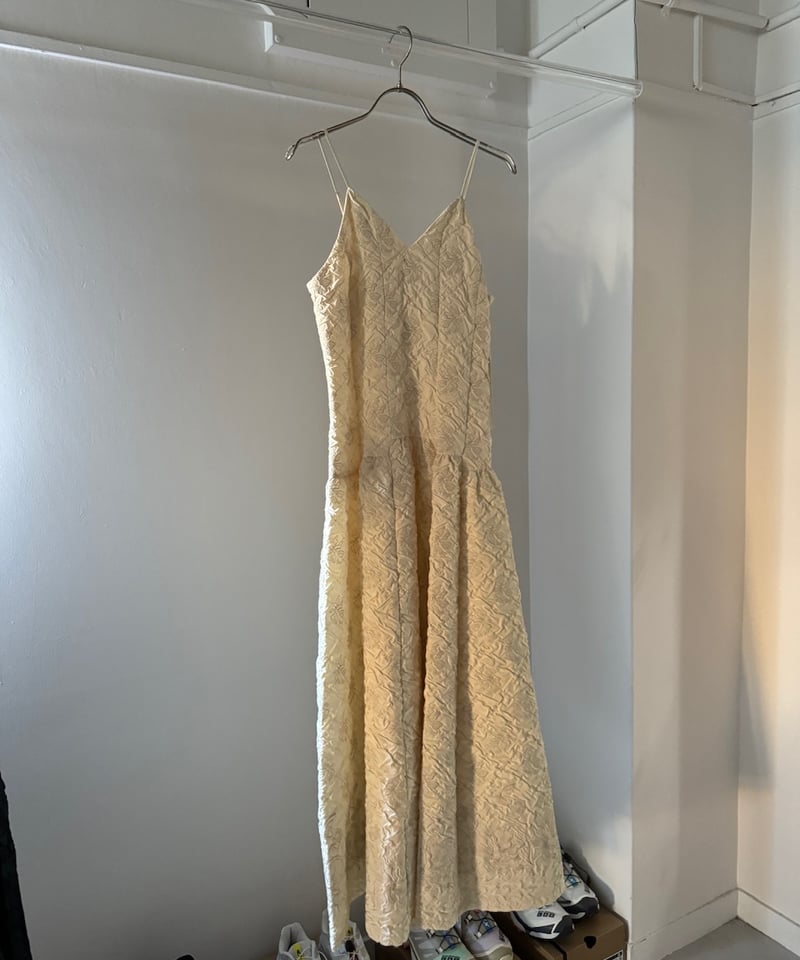 MURRAL / Dahlia shrinking embroidery camisole d