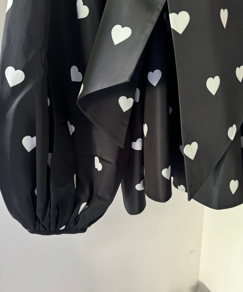 VIVIANO / Heart Pattern Ribbon Collar Top | JURK VIVIANO / Heart Pattern Ribbon Collar Top | JURK