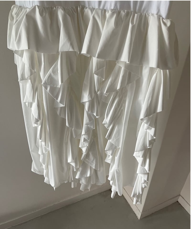 VIVIANO / Ruffle T-shirt | JURK VIVIANO / Ruffle T-shirt | JURK