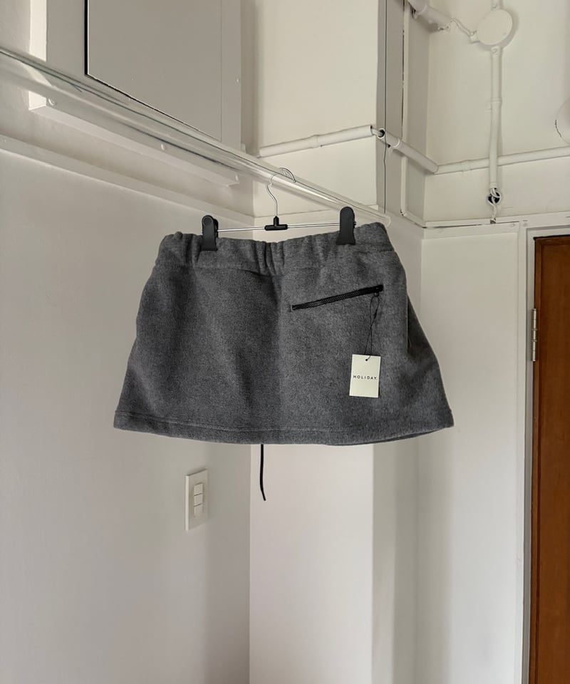新品 ホリデイ CLASSIC FLEECE TUCK MINI SKIRT CLASSIC FLEECE TUCK MINI SKIRT｜HOLIDAY（ホリデイ）OFFICIAL ONLINE