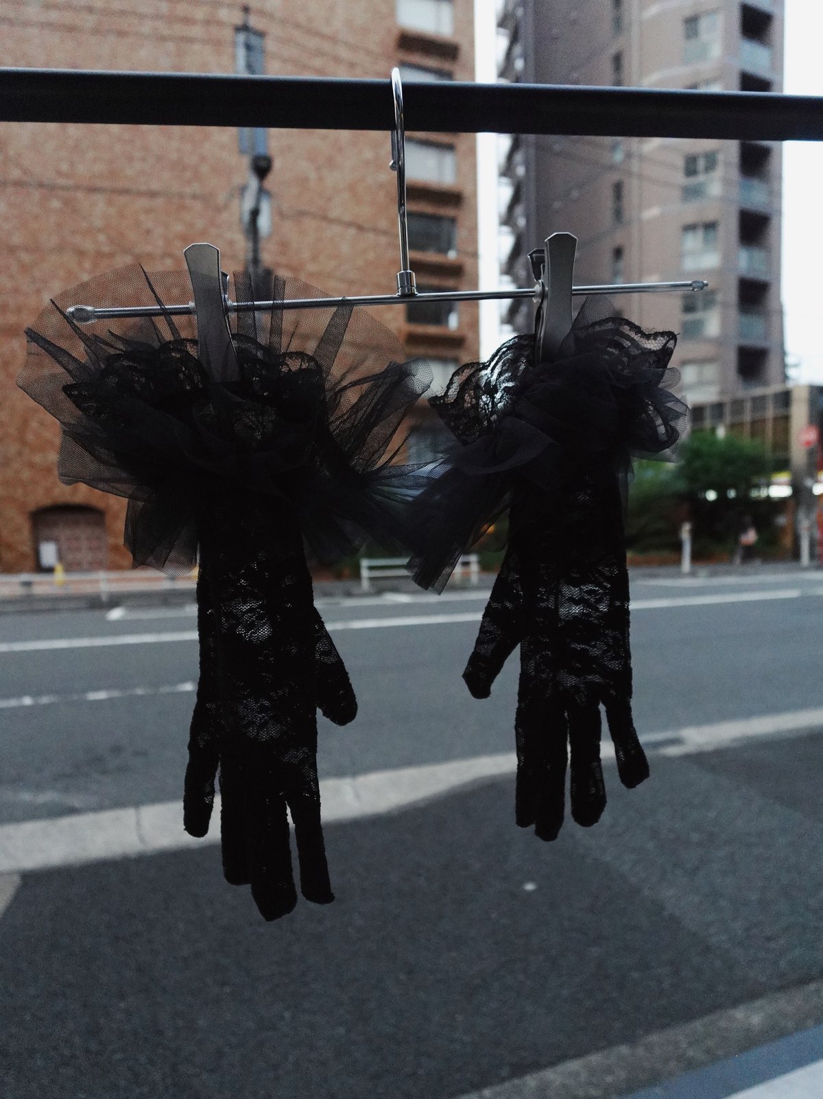 VIVIANO × JURK / Tulle & Lace Gloves | JURK