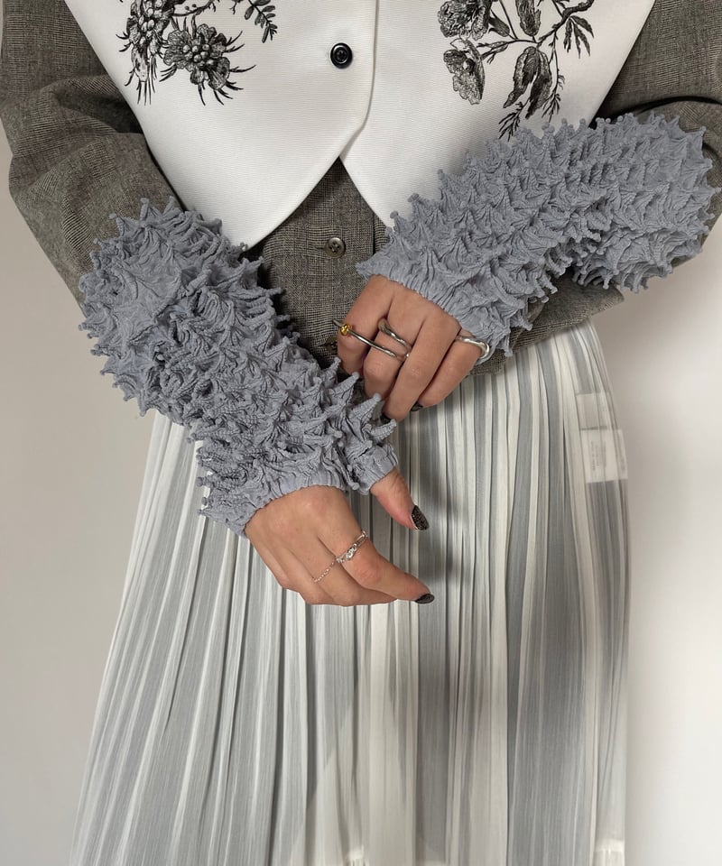 MIKAGE SHIN / Versatile Spiky Shibori Globes | MIKAGE SHIN / Versatile Spiky Shibori Globes |