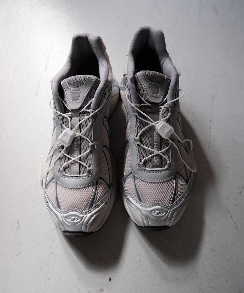 新品　SALOMON XT-WHISPER 23.5センチ　シルバー Salomon＞XT-WHISPER シルバーカラー/スニーカー （スニーカー