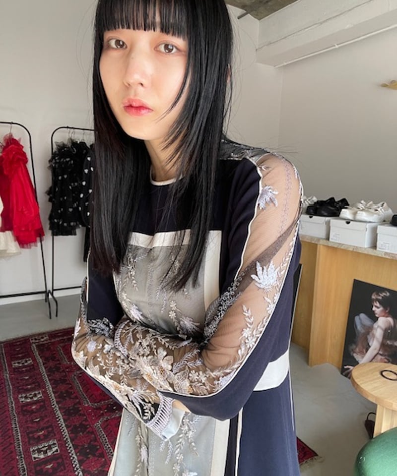 MURRAL / Framed flower lace dress | JURK