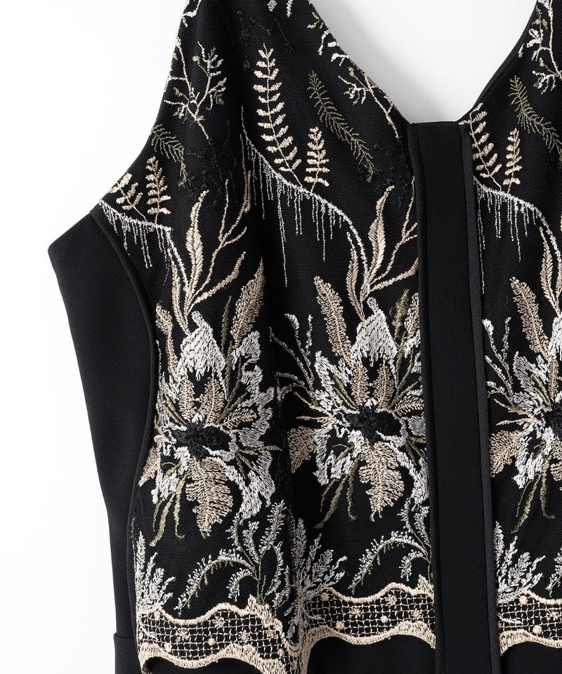 MURRAL / Petal lace overalls | JURK