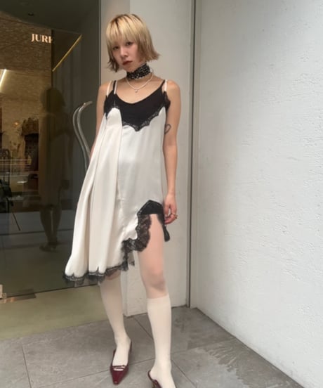 CATEGORY AKIKOAOKI | JURK CATEGORY AKIKOAOKI | JURK