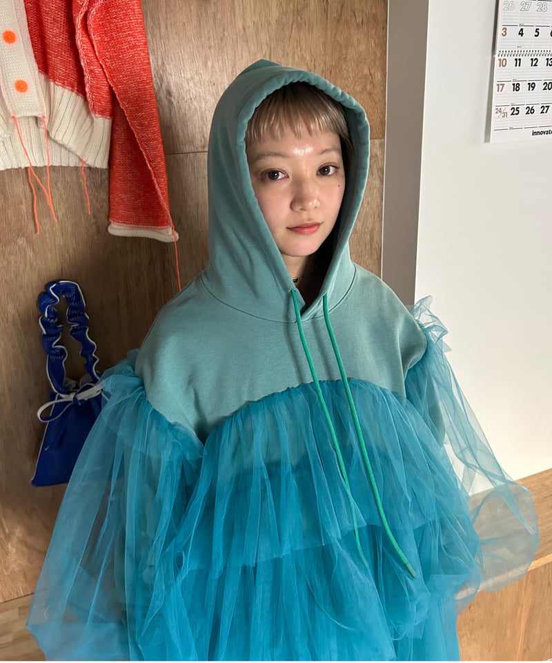 VIVIANO Tiered Tulle Trimmed Hoodie パーカー VIVIANO Tiered Tulle Trimmed Hoodie パーカー VIVIANO