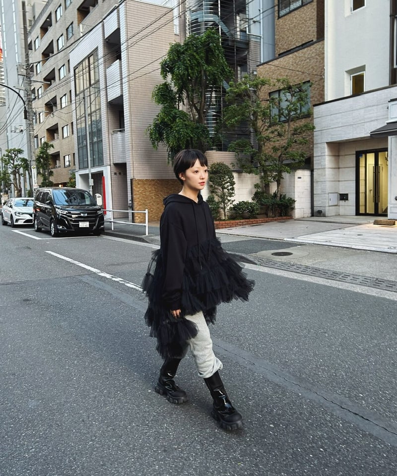 VIVIANO Tiered Tulle Trimmed Hoodie パーカー 【公式通販】