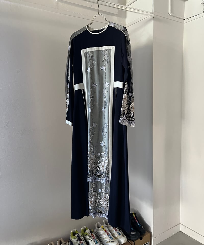 【新品未使用】MURRAL Framed flower lace dress 1サイズ】Framed flower lace dress (Black) MURRAL（ミューラル