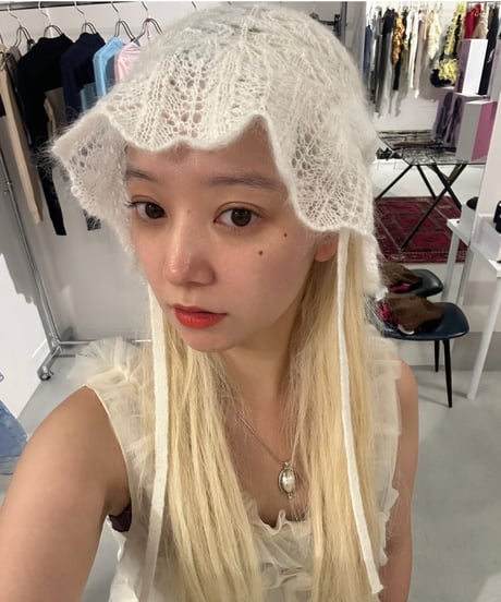 FUMIE TANAKA ear cover knit cap ベージュ FUMIE TANAKA】asymmetry rib VE / slit rib knit PA / ear cover knit