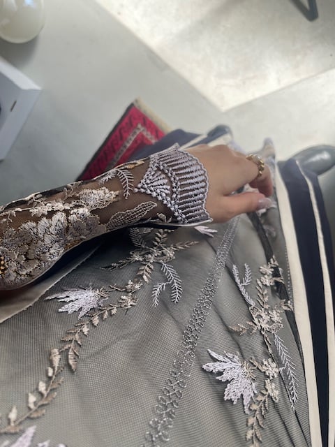 MURRAL / Framed flower lace dress | JURK