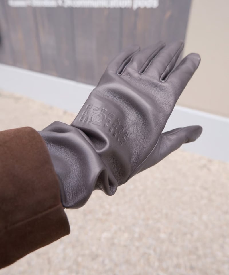 MM6 Maison Margiela / medium leather gloves | JURK