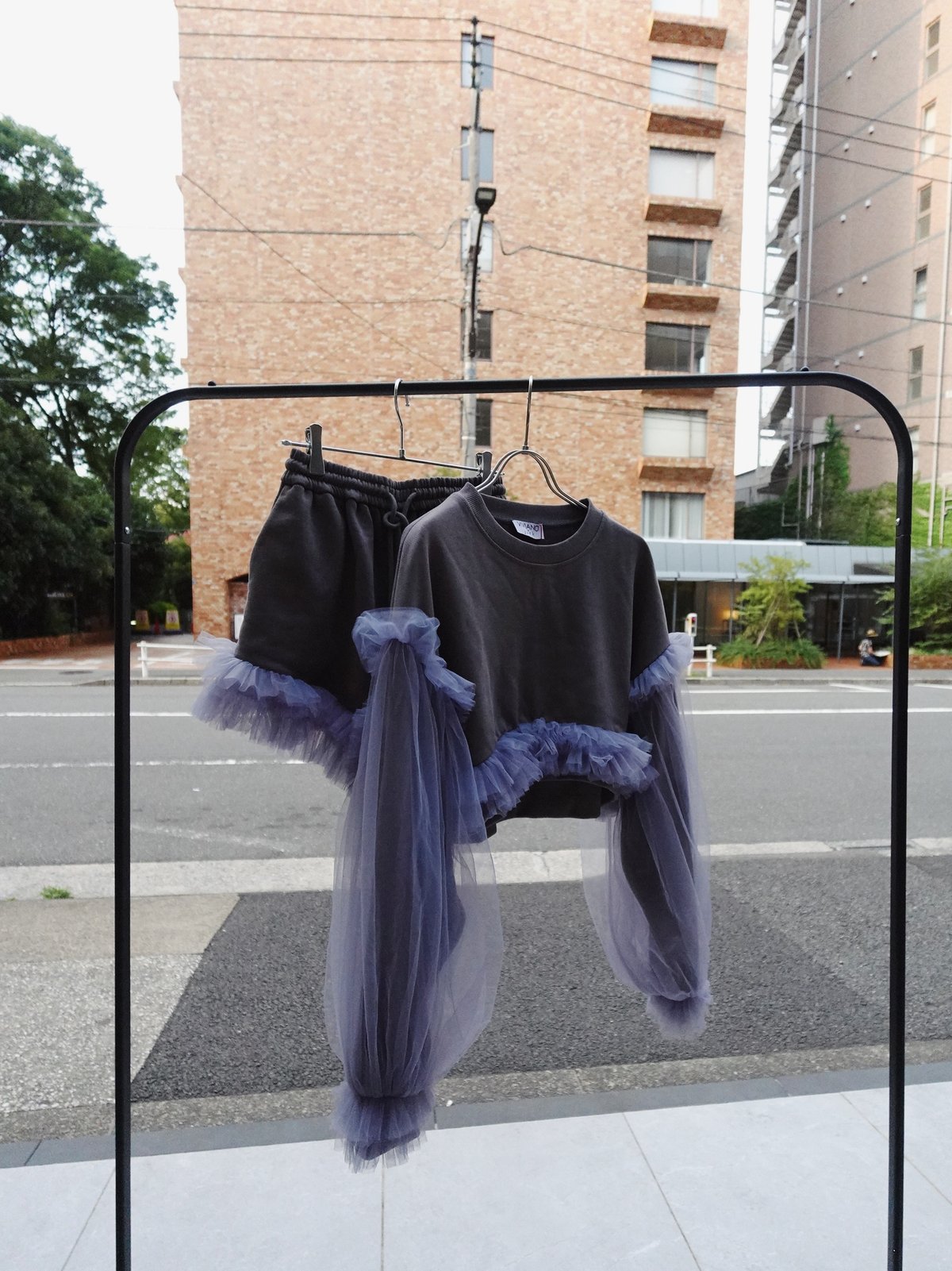 VIVIANO × JURK / Cropped Tulle Sweatshirt | JURK