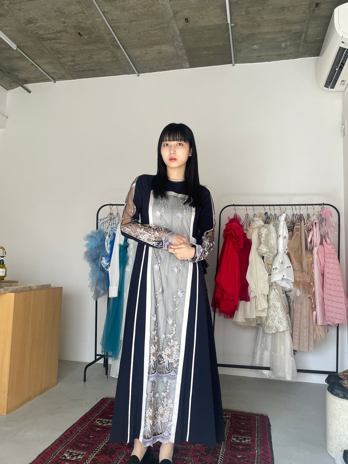 【稀少】ミューラル 20AW framed flower dress/パープル 稀少】ミューラル 20AW framed flower dress/パープル