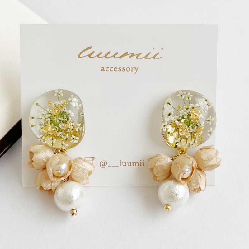 レースフラワーと紅茶染め布花のナチュラルイヤリング/ピアス | luumii 