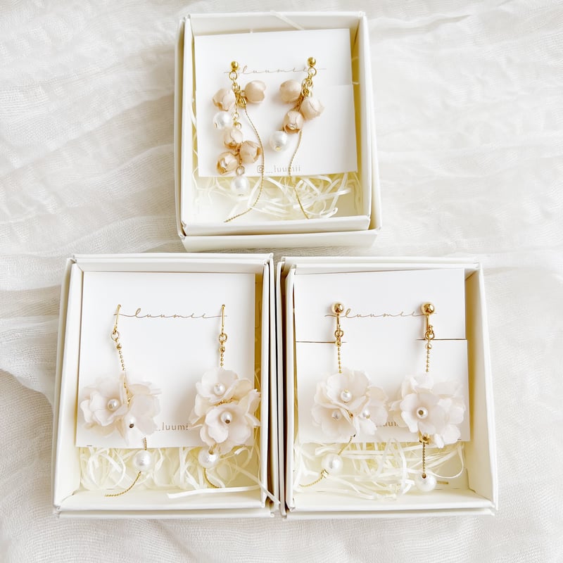 紅茶染めすずらんのアシンメトリーイヤリング/ピアス | luumii accessory