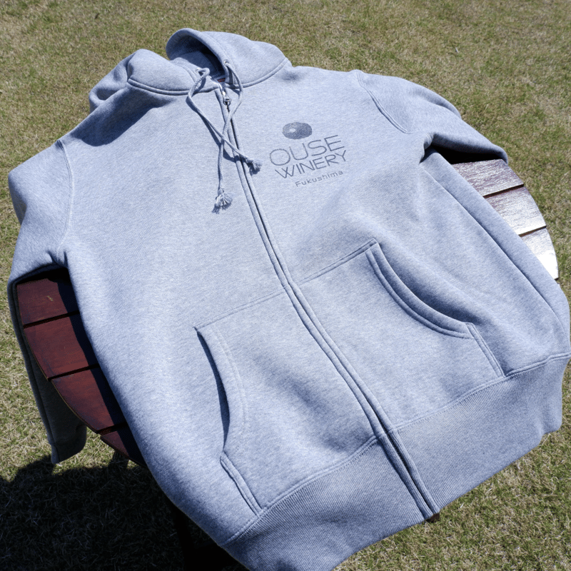 ロゴ入りパーカー（裏起毛） | 日本ワインショップ「ふくしま逢瀬