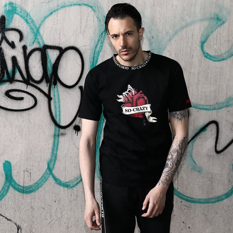 販売計画がなかった幻のアイテム。ハートを掴むTシャツ（3色）※SOT-0010
