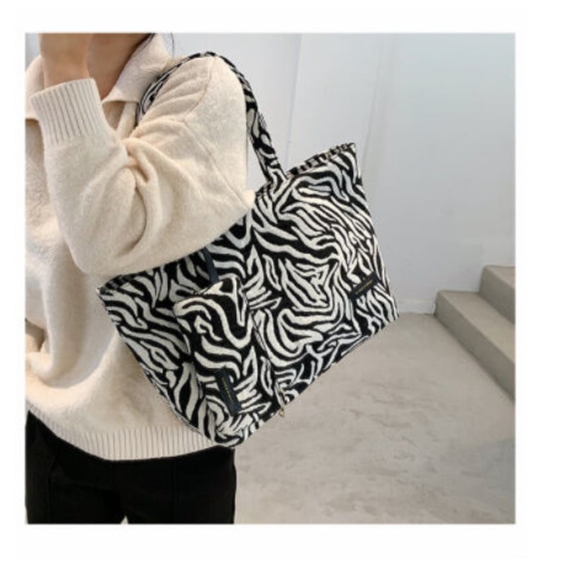 ゼブラ柄 ヒョウ柄 セクシー カジュアル トートバッグ【2色展開