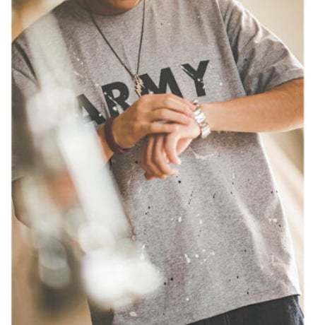 ラウンドネック グレー スプラッシュ インク Tシャツ
