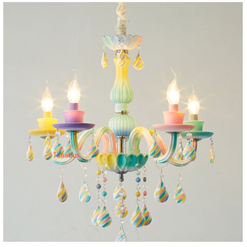 シャンデリア 子供部屋 キャンディーカラー カラフル おしゃれ