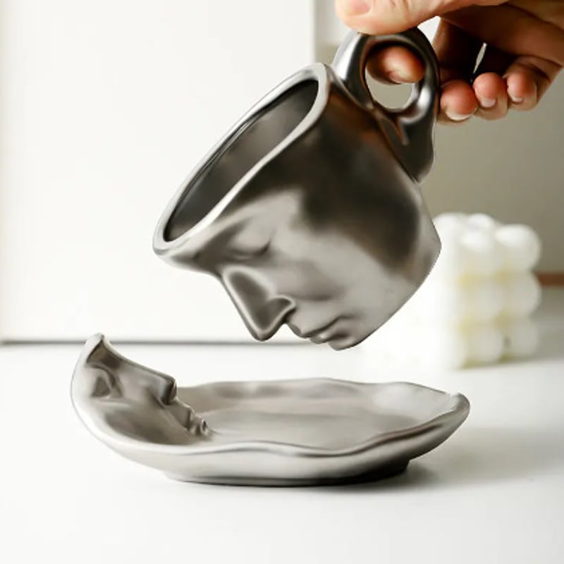 B331s コーヒーカップ　一組　作者不詳　変形　モダンアート B331s コーヒーカップ 一組 作者不詳 変形 モダンアート 【公式通販】