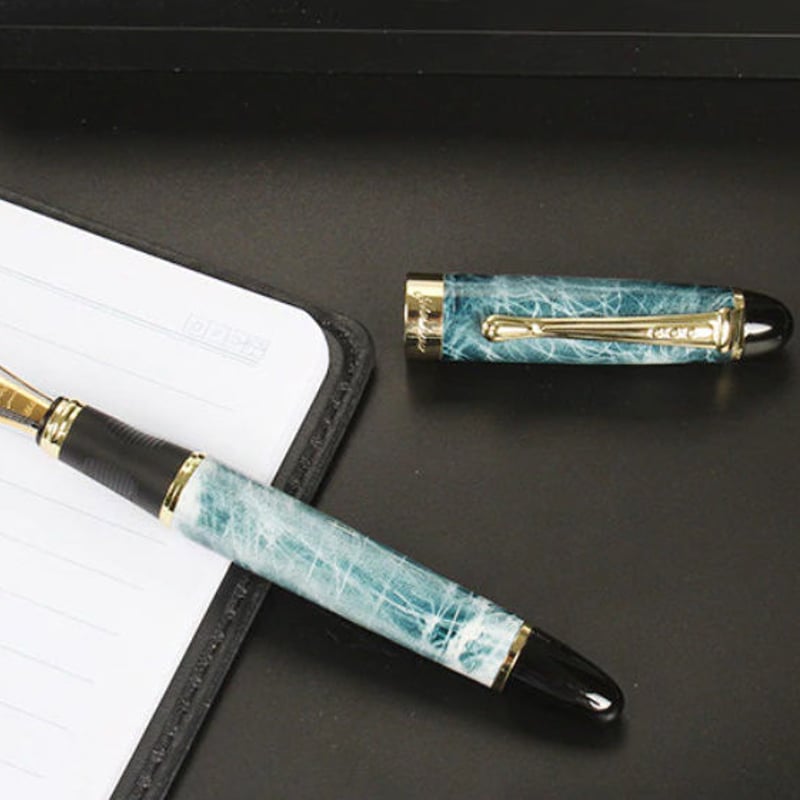 青色マーブル模様 万年筆 未使用 Blueness 0.5mm ポイント マーブル模様 万年筆 | World Planet