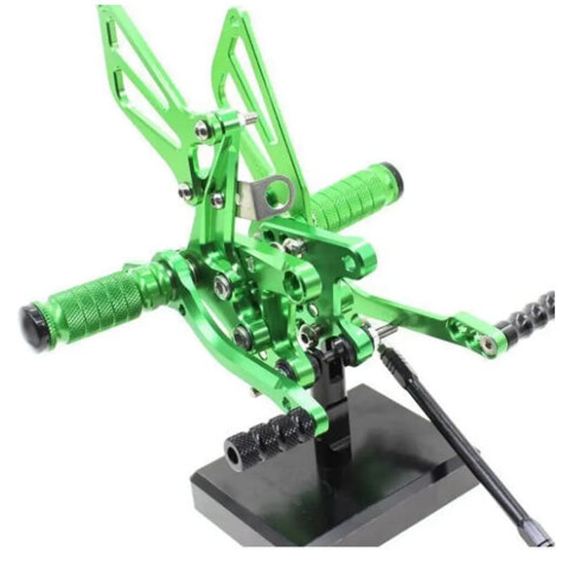 8色展開 バックステップ GSX-R600 GSX-R750 GSX-R1000 SV400