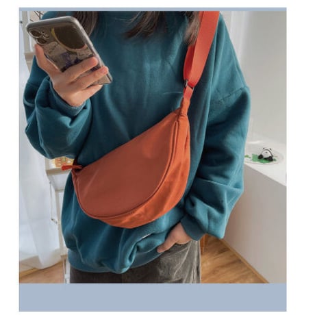 クレッセント キャンバス ボディバッグ  【4色展開】
