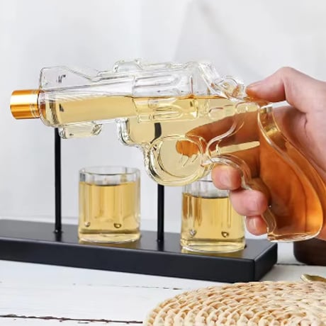 ピストル型 ウィスキー ディスペンサー おしゃれ かっこいい BAR 飲食店 拳銃 ワイン ビール ブランデー