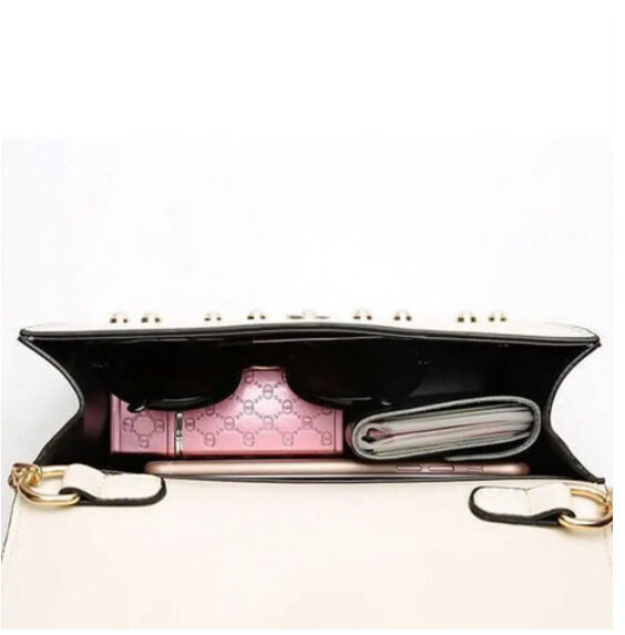 女王蜂 ショルダーバッグ Amazon.co.jp: 女王蜂 ショルダーバッグ : ファッション