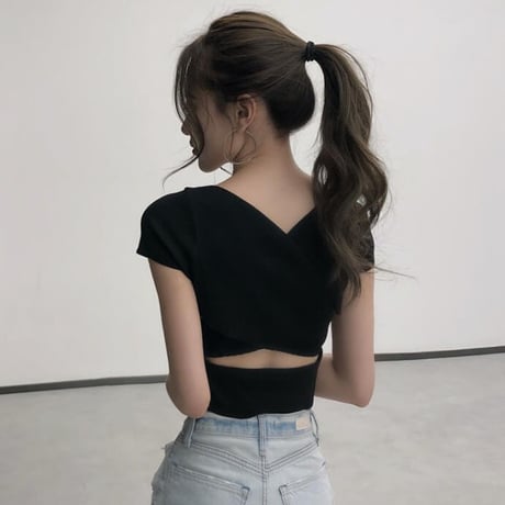 セクシー 大人女子 Vネック 半袖 ファッション 無地 着回し Tシャツ へそ出しコーデ