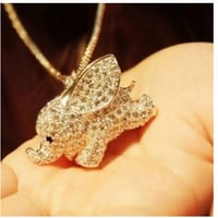 ゴールドカラー ラインストーン かわいい 赤ちゃん 象 ペンダント
