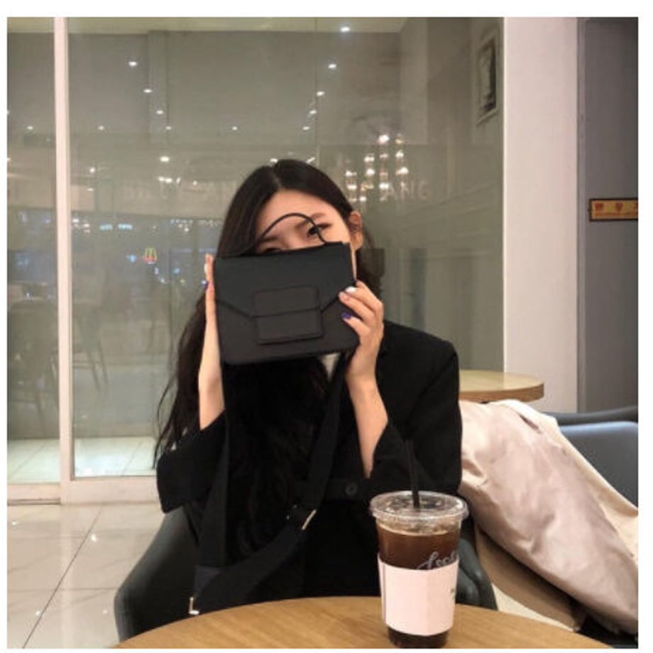 60db85d7f568512a3ec7f1c6