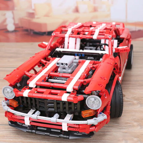 レゴ互換 フォード マスタング 2000ピース マッスルカー ブロックおもちゃ LEGO互換